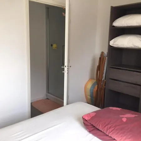 Spacieux Avec Terrasse Et Parking, En Centre-ville, 3 Chambres, Ideal Famille - Fr-1-482-116 *